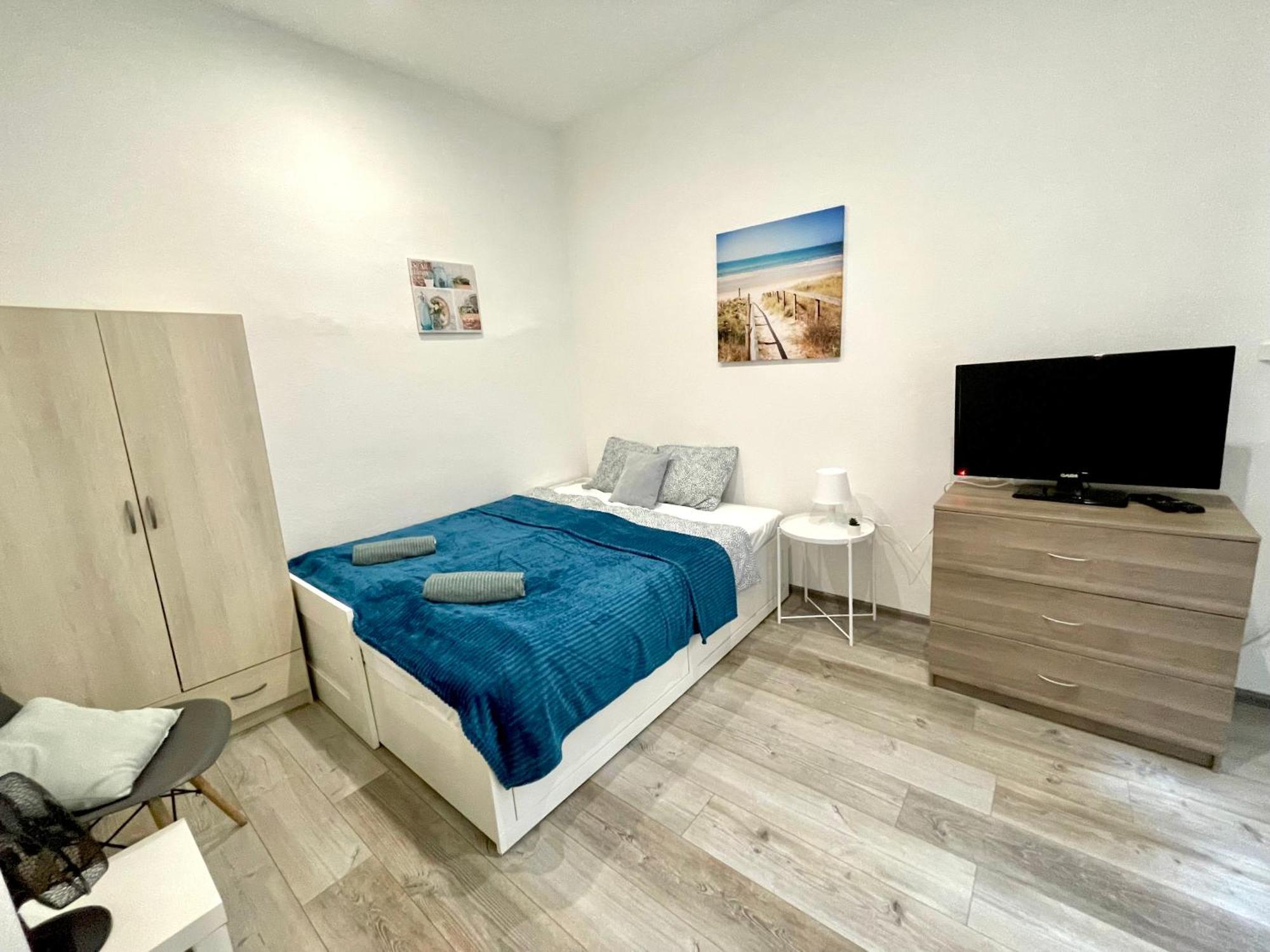 Relax With 2 Bedroom, 2 Bathroom For 6 People In The Centre Free Coffee Apartment