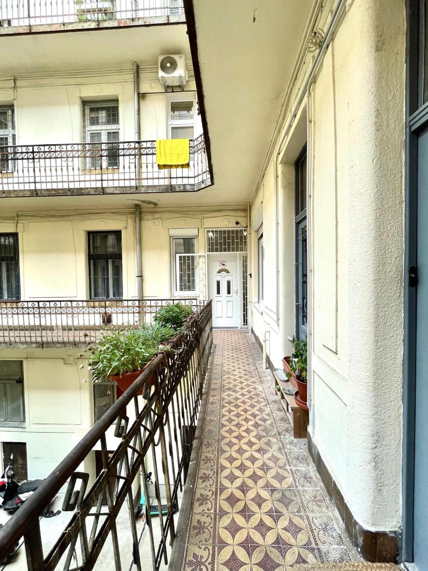 Relax With 2 Bedroom, 2 Bathroom For 6 People In The Centre Free Coffee Budapest