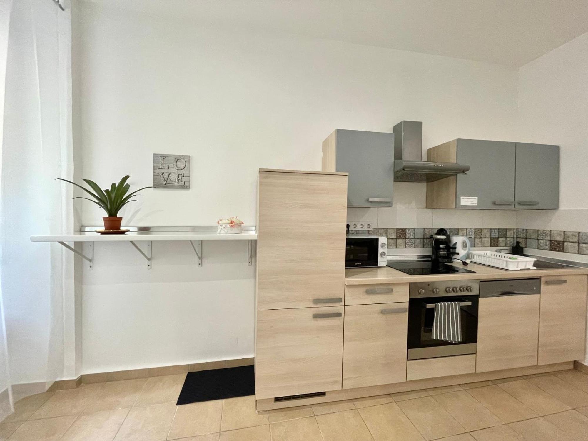 Relax With 2 Bedroom, 2 Bathroom For 6 People In The Centre Free Coffee Apartment Budapest